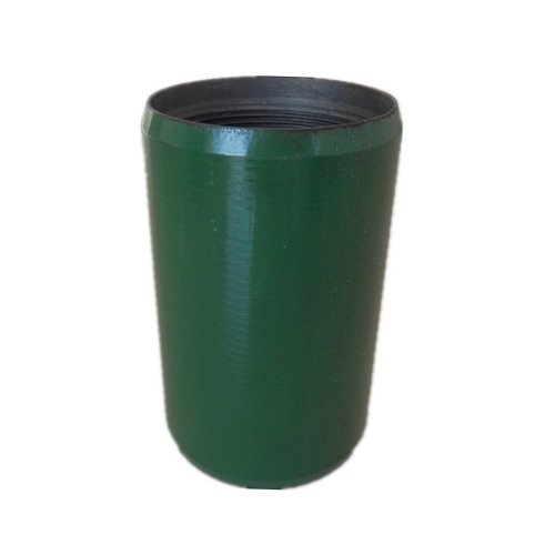 Special clearance oil pipe coupling